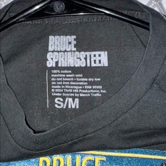 Bruce Springsteen graphic tee in S/M. EUC - Picture 3 of 3